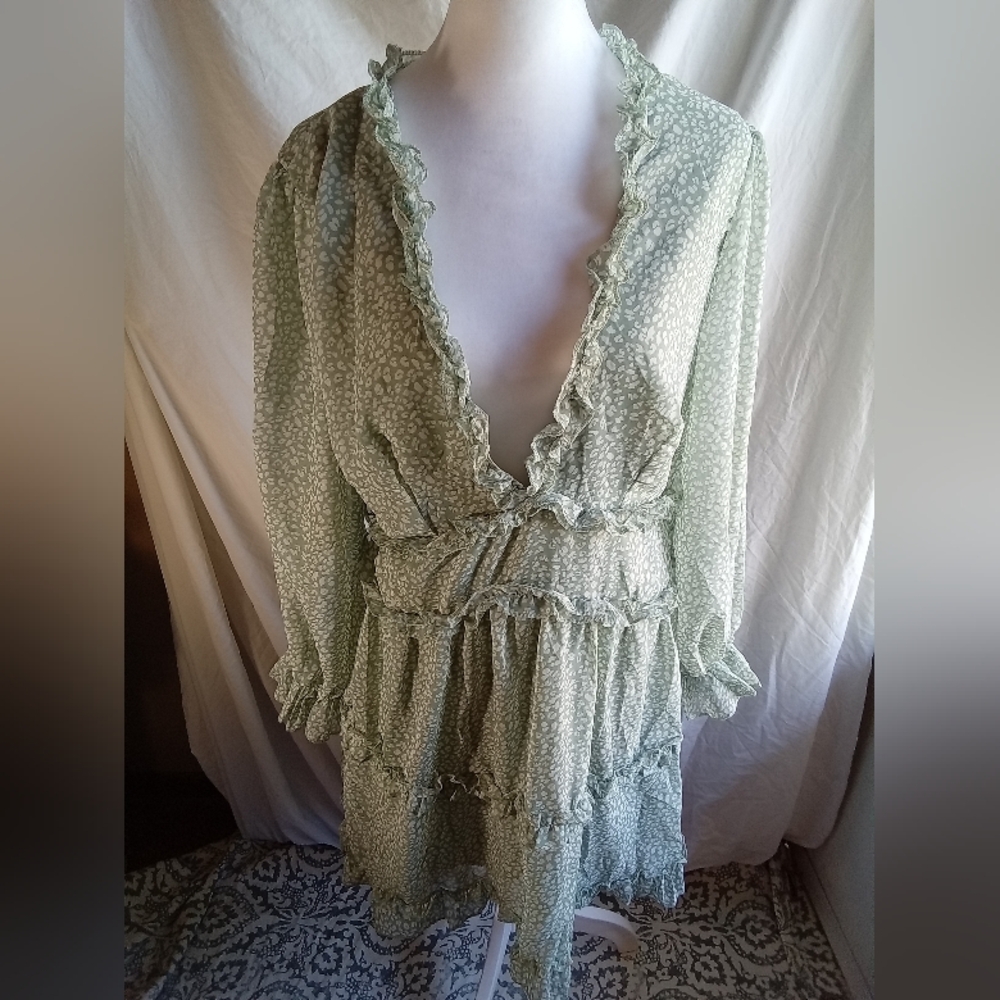 Source Unknown Light Sage Green Ruffle‎ Midi Dress